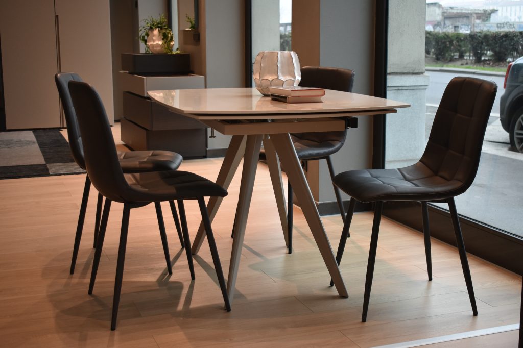 Tavolo e sedie Tomasella Viale Isonzo