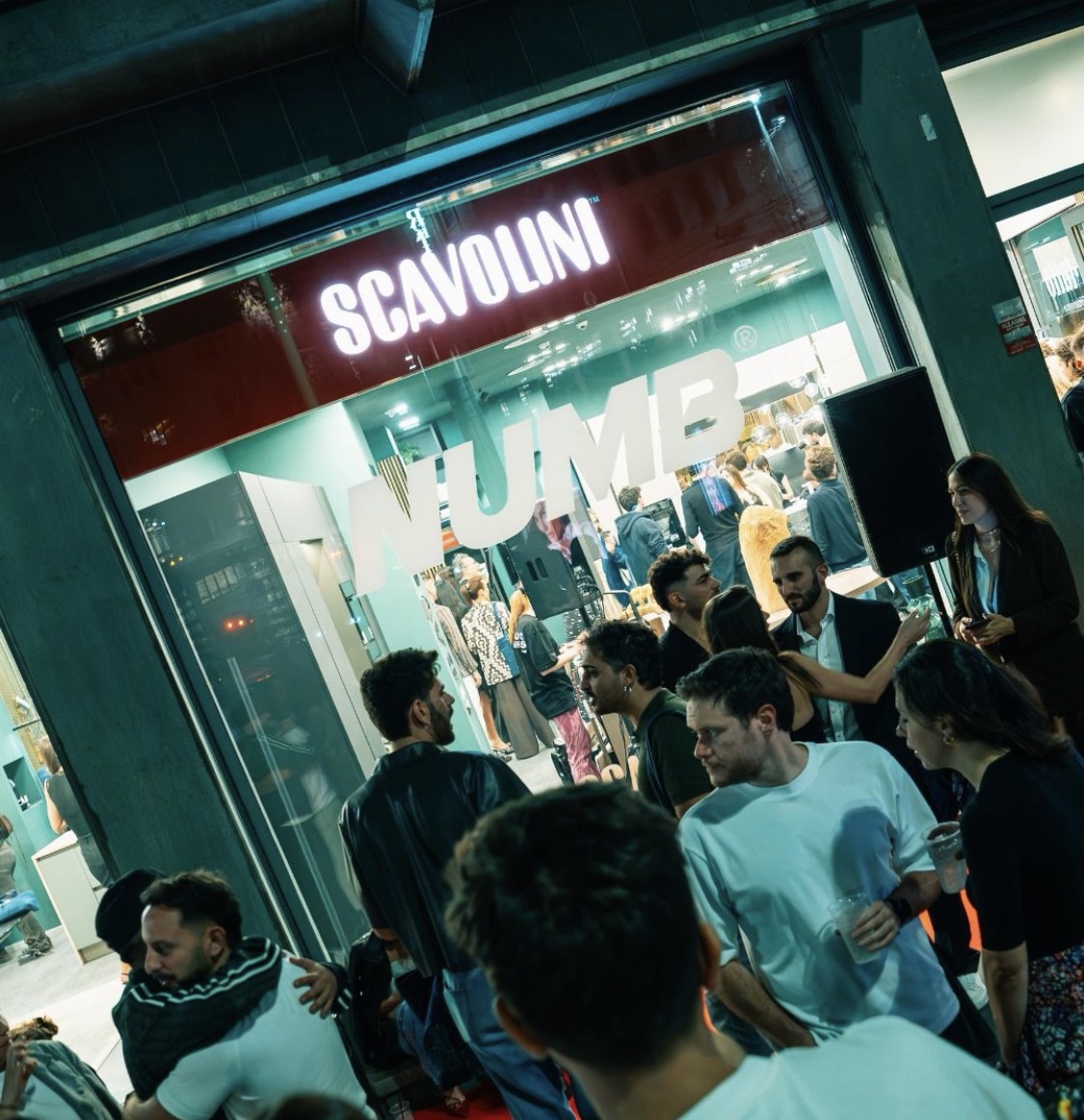 SCAVOLINI STORE MISSORI PRESENTA “conTATTO – Lifestyle Experience”